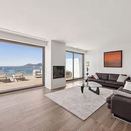 Ref 2081 - Croisette - Sea View For Rent